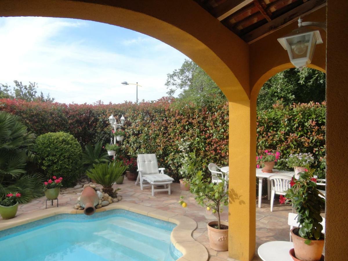 Deux Chambres Chez L'Habitant Dans Villa De Charme Avec Piscine Et Proche Mer กูแอส์ ภายนอก รูปภาพ
